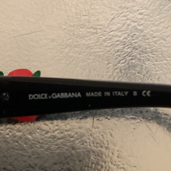 Dolce&Gabbana Sun Glasses - Picture 9 of 9